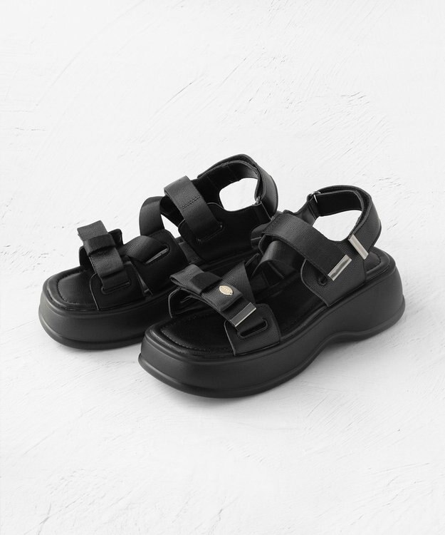TOCCA CROSSING RIBBON SPORTS SANDALS サンダル ブラック系