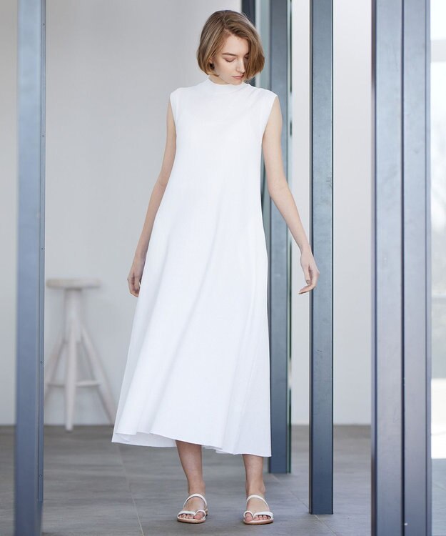 BEIGE， COSMOS/ワンピース White