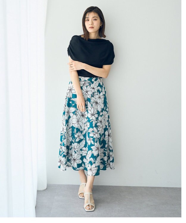 YECCA VECCA シャーリングオフショルニット Black