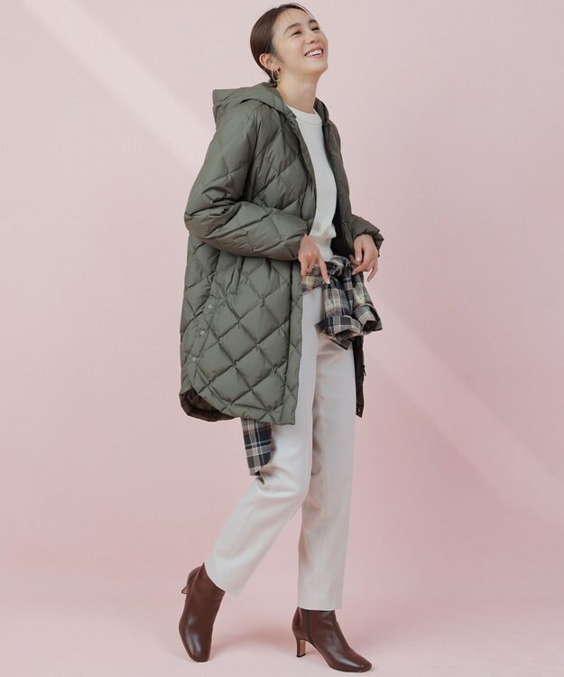 23区 【CLASSY.1月号掲載】ウールミルドストレッチ テーパードパンツ アイボリー