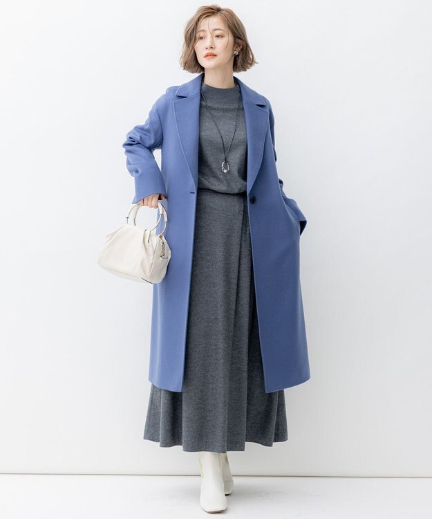 23区 メタルハンドル ショルダー バッグ アイボリー系