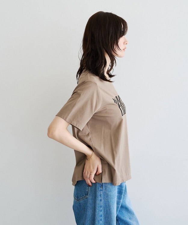YECCA VECCA フロッキーロゴTee Dark Beige
