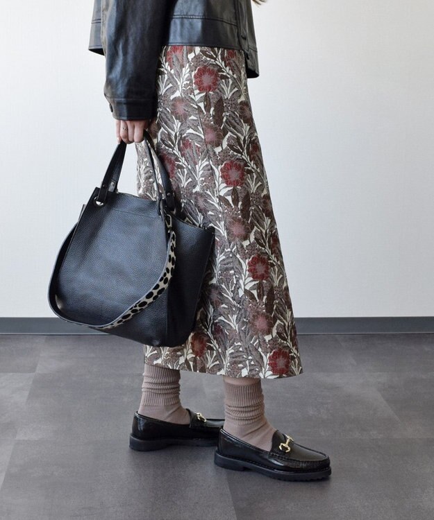 INTER-CHAUSSURES 【RIPANI】レザーハンドバッグ ブラック