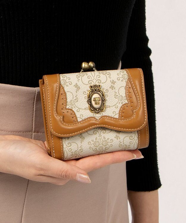 ANNA SUI リーブル 口金二つ折り財布 ベージュ