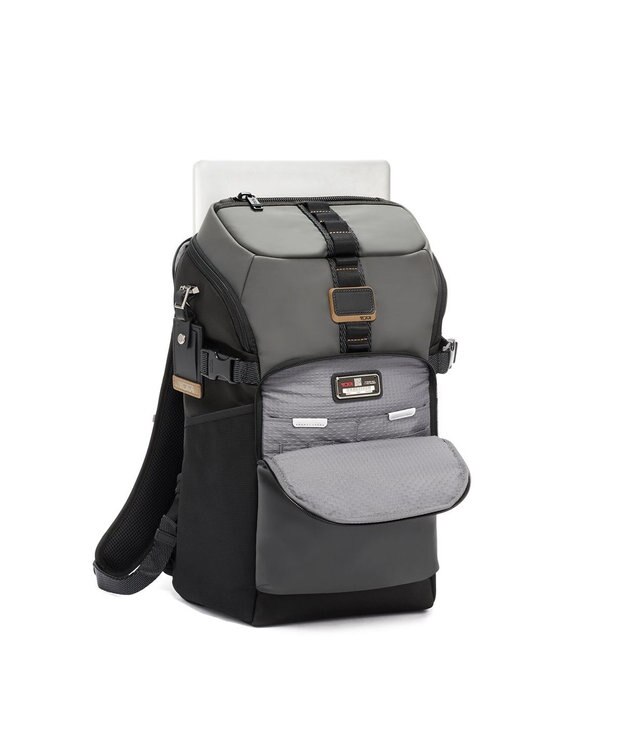 TUMI メンズ  Alpha Bravo 「リザーヴ」アクティブ・バックパック オブシディアン