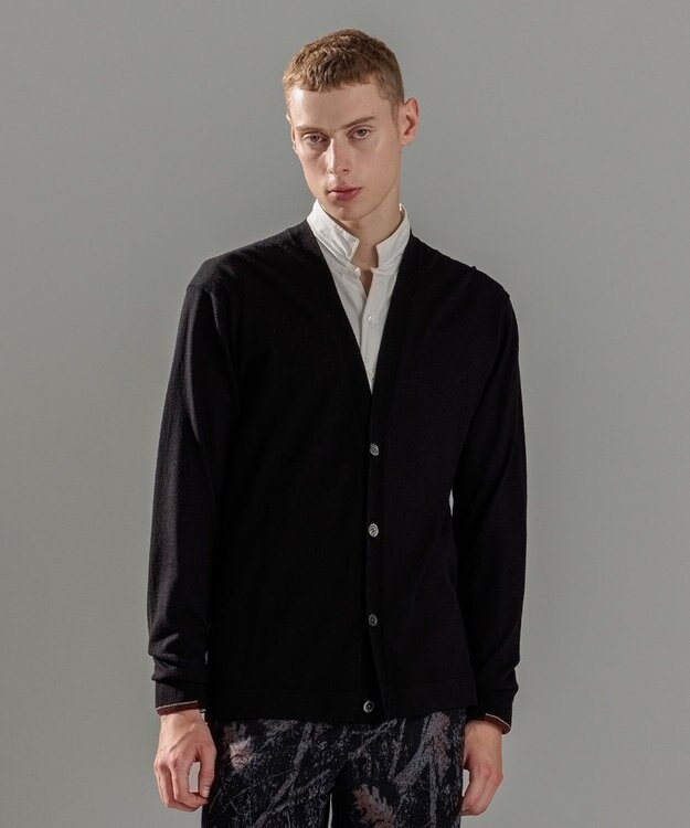 JOSEPH HOMME ウォッシャブルメリノ　Vネックカーディガン ブラック系