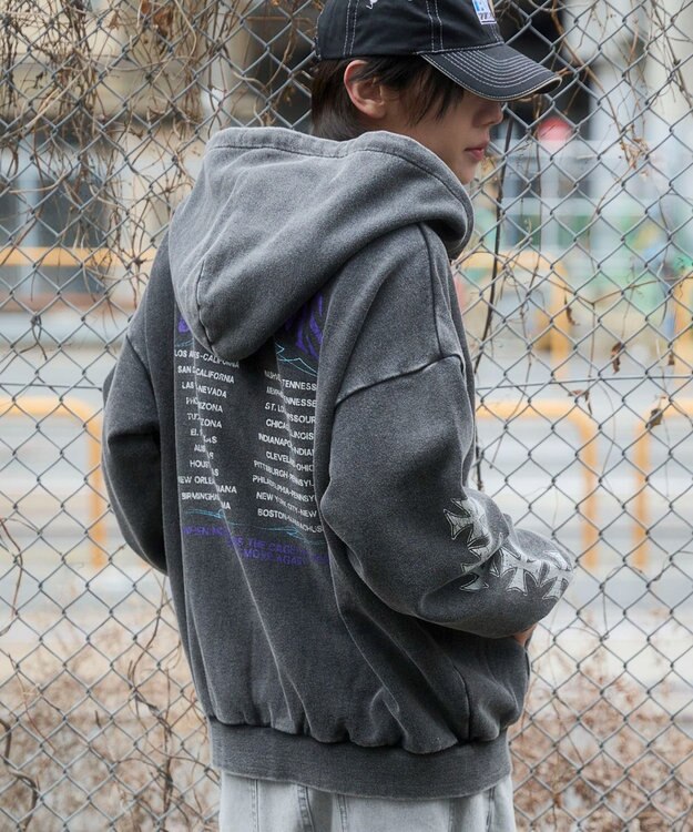 WEGO 【ユニセックス着用ITEM】ブリーチグラフィックZIPパーカー 柄2