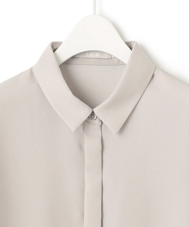 ICB L 【接触冷感・UVケア・速乾・洗える】FluidBackSatin スリットスリーブシャツ トープ系［WEB限定］