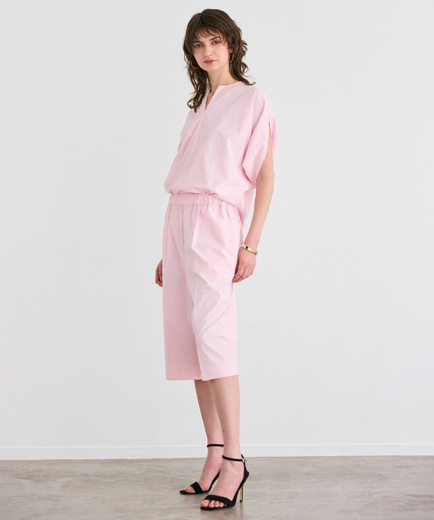 BEIGE， 【接触冷感/UVカット/洗える・BAILA 8.9月合併号掲載】YANN / Vスリットプルオーバーブラウス Pink