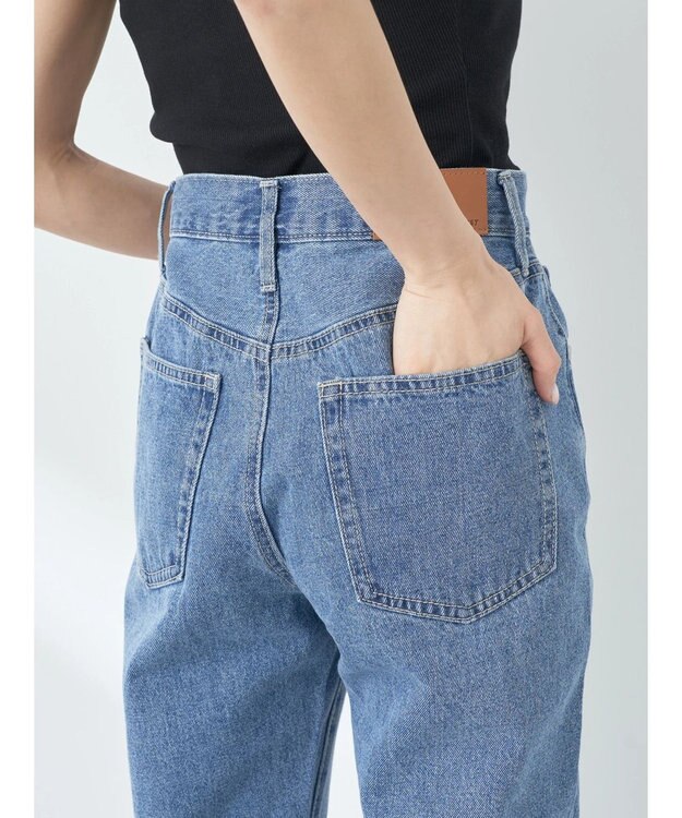 earth music&ecology ストレートフィットデニム Indigo