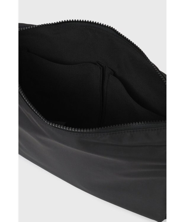 DAKS ナイロン×牛革 ハウスチェックディテール フラップショルダーバッグ ブラック