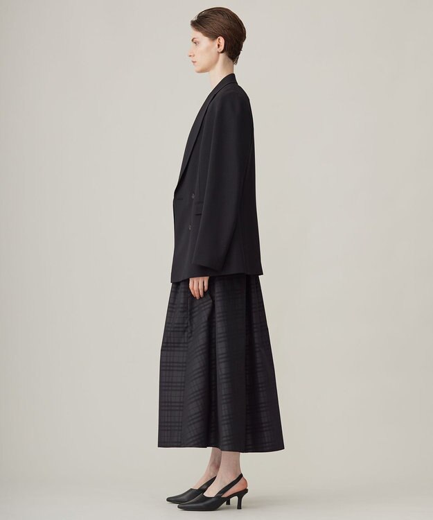 ICB 【洗える】 エステルメモリータフタ ロングスカート チャコール×ブラック系