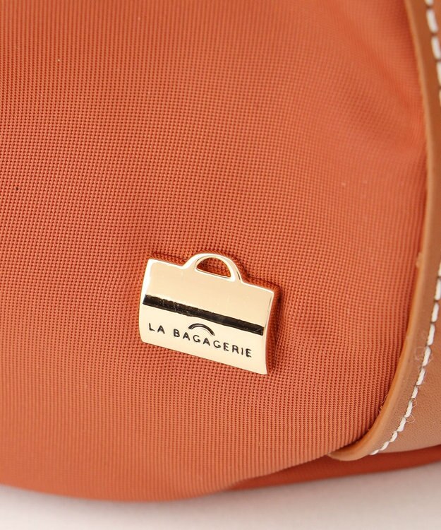 LA BAGAGERIE ひねり金具付きエレガンストート　Sサイズ レンガブラウン