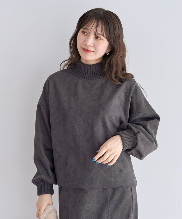 Green Parks ・ＥＬＥＮＣＡＲＥ　ＤＵＥ　エンボスプルオーバー Charcoal Gray