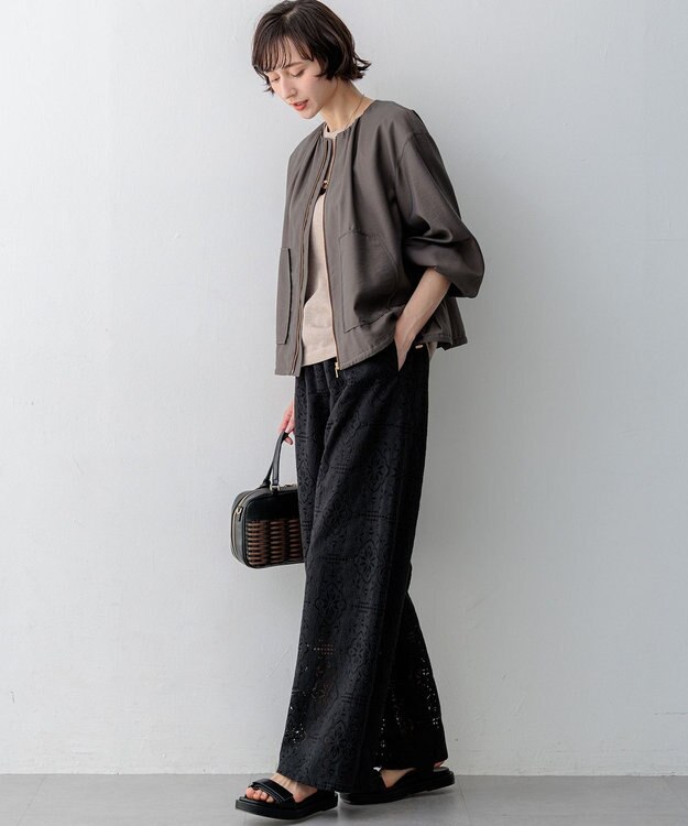 23区 【先行予約】ラッセルオーナメントレース ワイド パンツ ブラック系