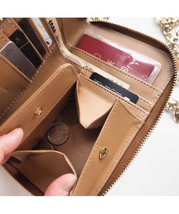 LA BAGAGERIE 【インスタグラマー chiyoさん×LA BAGAGERIE】チェーンスマホショルダー キャメル