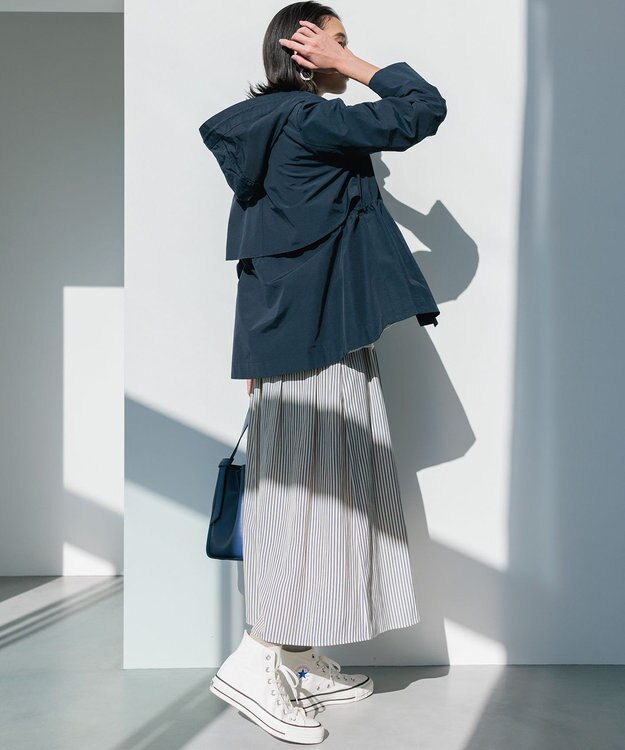 組曲 L 【フード取り外し可】2WAYショート丈ライトアウター ネイビー系