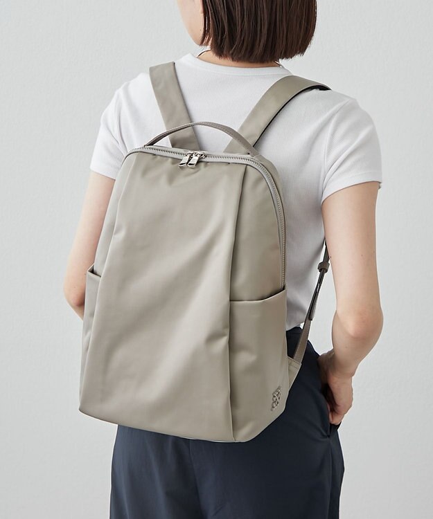 russet ＜背面メッシュ仕様＞クラウズナイロンリュックサック(CE-1499) Gray
