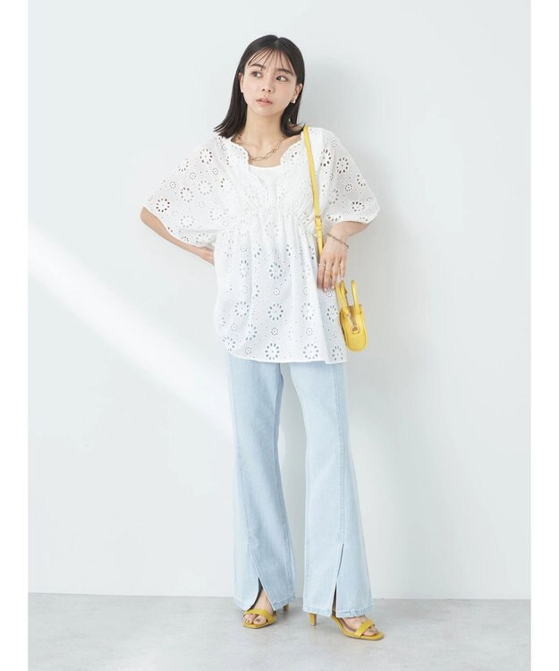 earth music&ecology コットンレースＶネックブラウス Off White