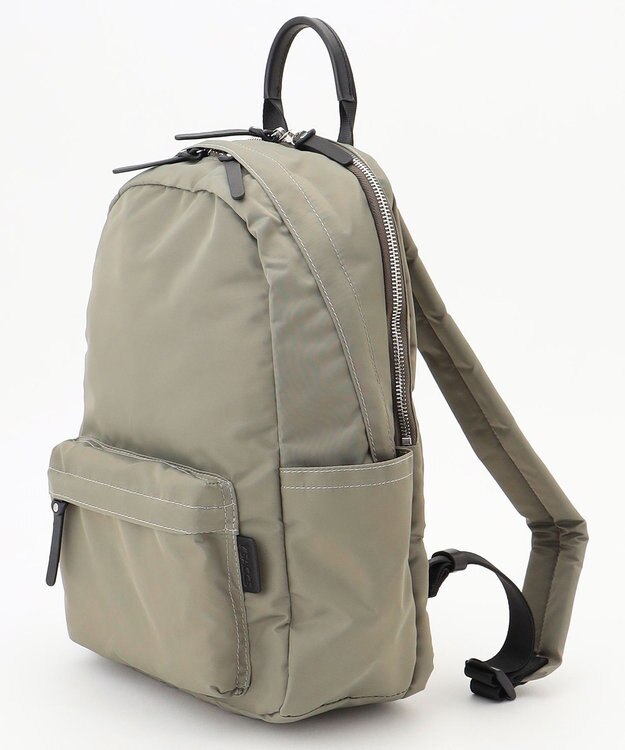 Y'SACCS フロントポケットベーシックリュック グレージュ