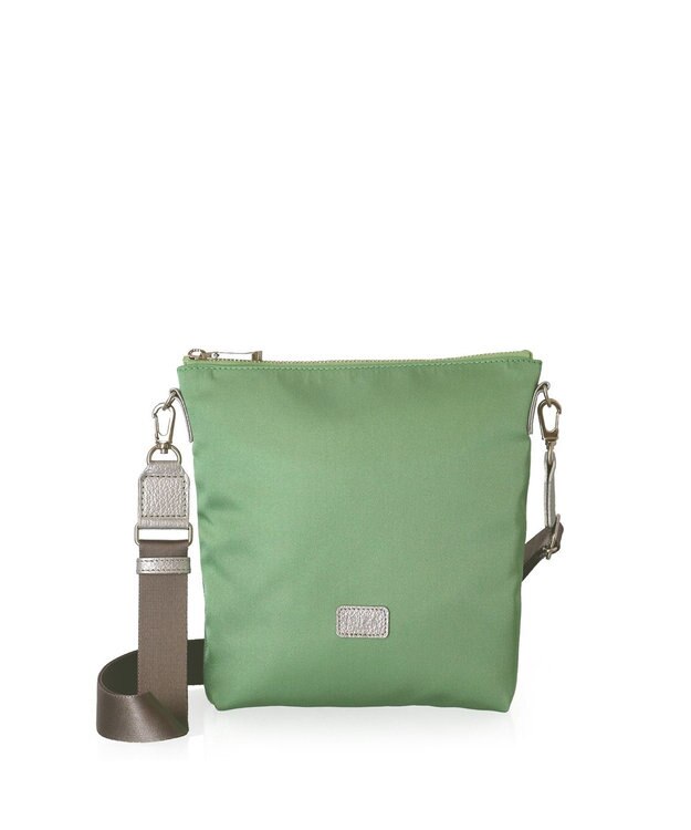 IBIZA シウダード　ナイロンショルダーバッグ 薄緑