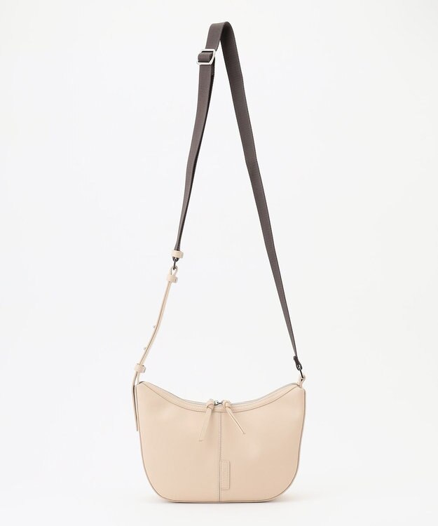 Y'SACCS ハーフムーンボディショルダーバッグ アイボリー