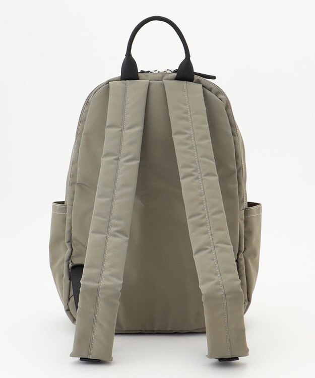 Y'SACCS フロントポケットベーシックリュック グレージュ