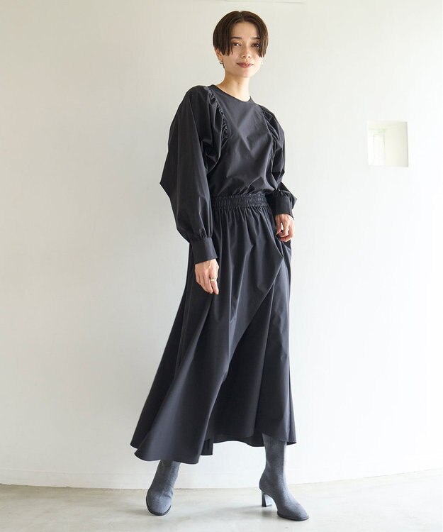 UNFILO 【撥水/軽量/ストレッチ】MOVE TEX ボリュームスリーブブラウス ブラック