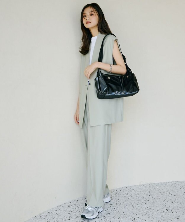 TOPKAPI 【Breath TOPKAPI】【軽量430g】Train 防水ポリエステル ワイド ショルダーバッグ ブラック