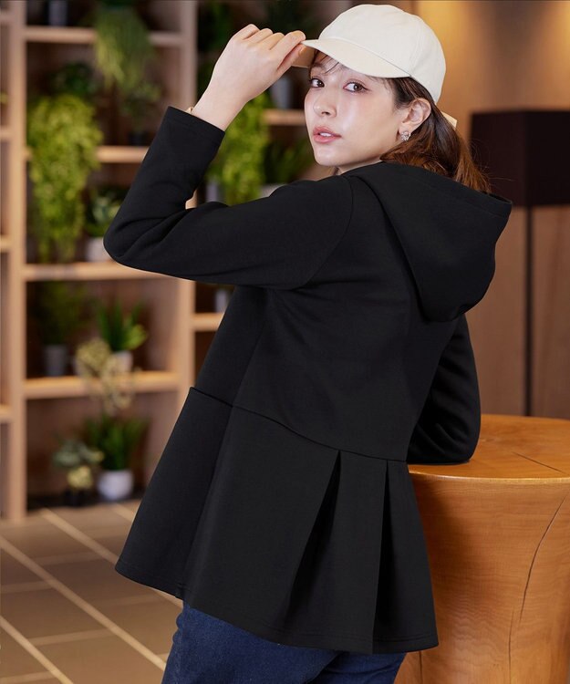 Tiaclasse L 【洗える】ソフトダンボールバックフレアフーディー ブラック