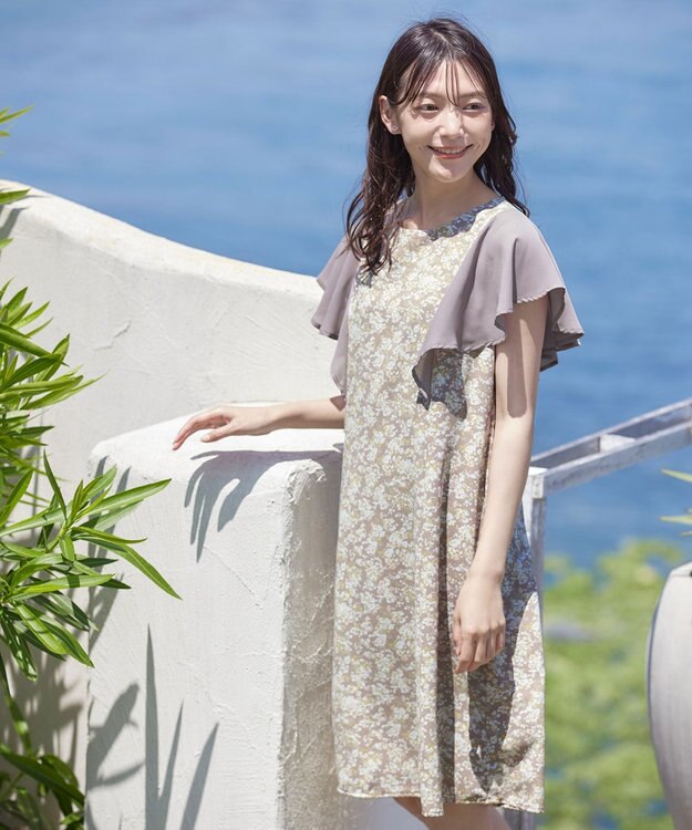 Tiaclasse 【洗える】フレアスリーブ花柄サックワンピース モカ