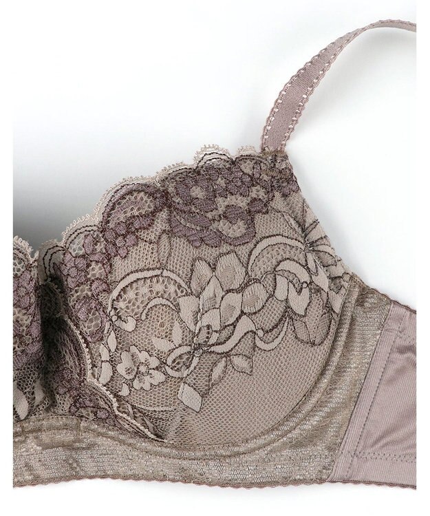 Wing ブラジャー コンパクトにバストメイク 高さをおさえる 【小さく見せるブラ】 Gカップまで対応 大きいサイズ ブラ KB6100 ウイング／ワコール ブラウン