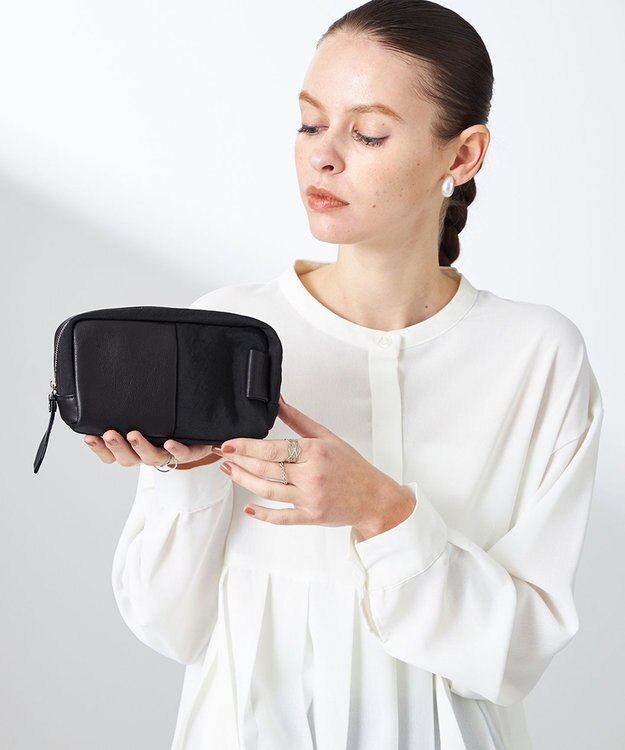 Y'SACCS 【Y'SACCS Gene Line】オーブ マルチケース ブラック