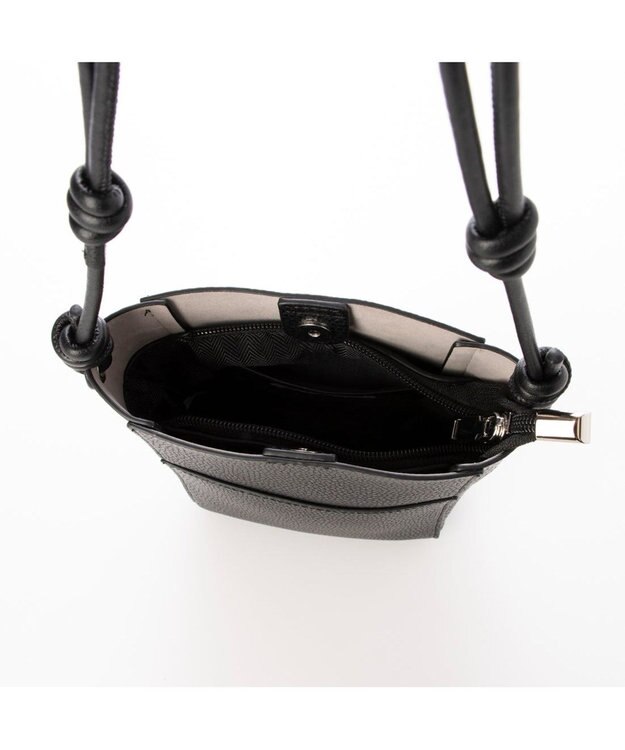 UNBILLION カシュカシュ cachecache / 縦型ミニショルダー ブラック