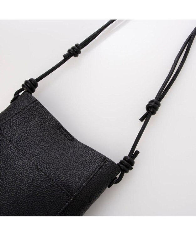 UNBILLION カシュカシュ cachecache / 縦型ミニショルダー ブラック