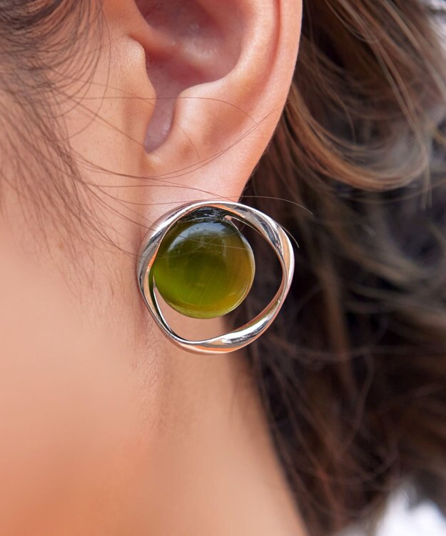 Tiaclasse スフィアーアクリル＋サークルピアス シルバー×グリーン