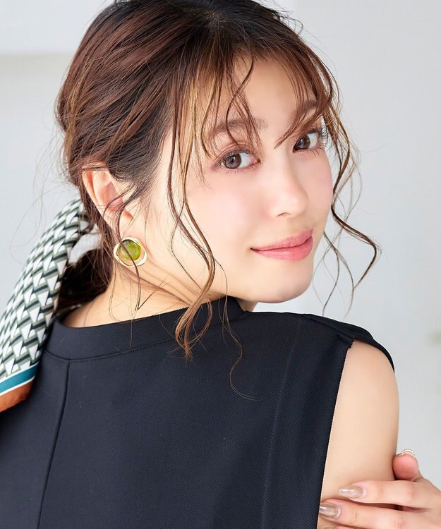 Tiaclasse スフィアーアクリル＋サークルピアス ゴールド×グリーン