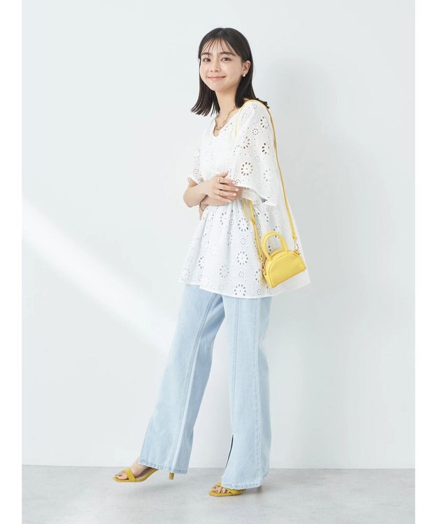 earth music&ecology コットンレースＶネックブラウス Off White