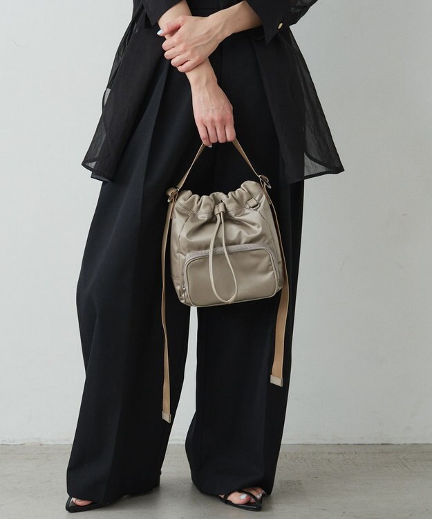 russet 《インフルエンサースタッフ企画》マルチショルダーバッグ(CE-1708) Gray