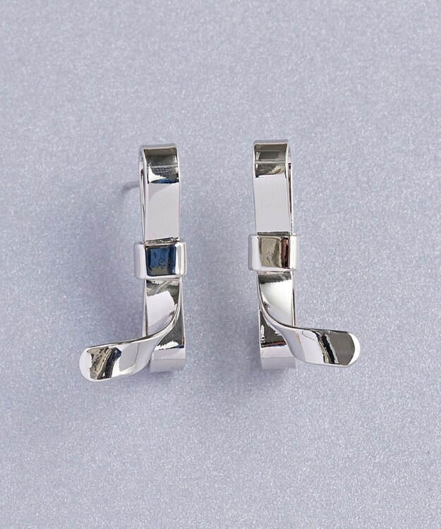 Phoebe ニュアンスリボンピアス　シルバー シルバー