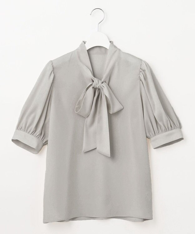 Feroux 【大好評につき追加生産・新色登場】リボンタイパフスリーブ半袖 ブラウス ライトグレー系