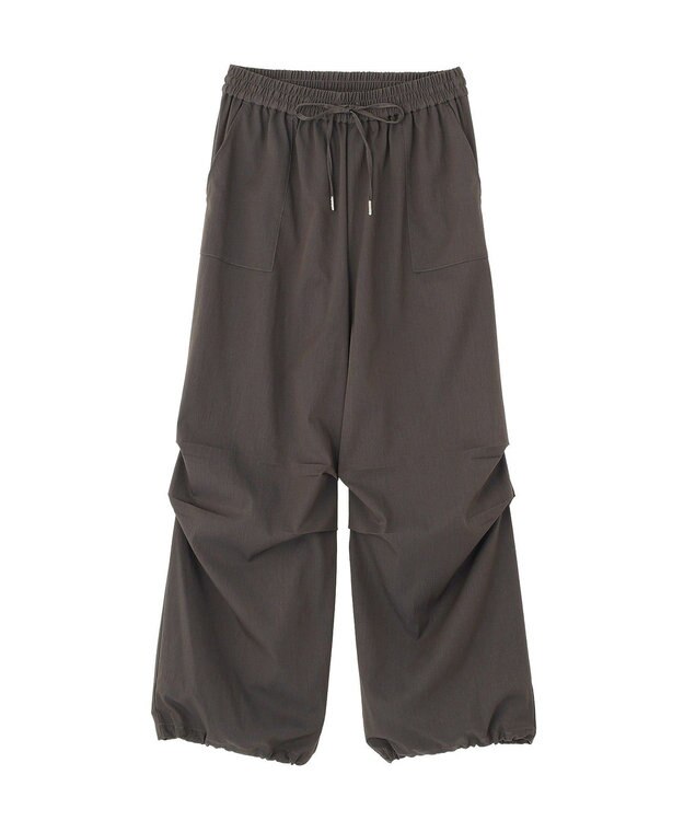 Green Parks 表面感サテンタックパンツ Charcoal Gray