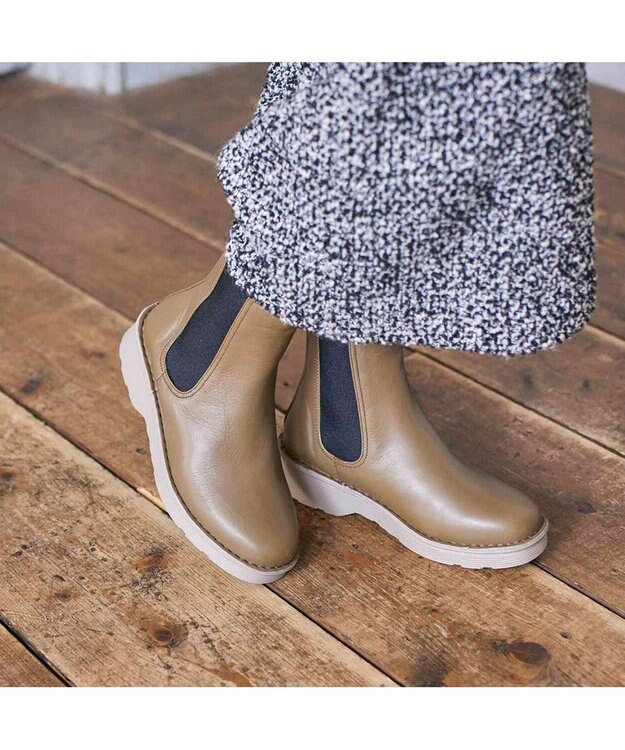 ing <ing>【WEB限定】【3E】【サスティナブルシリーズ】厚底サイドゴアショートブーツ カーキ