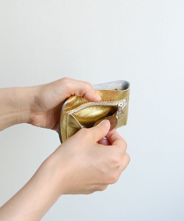 blancle メタリックレザー スマートウォレット GOLD