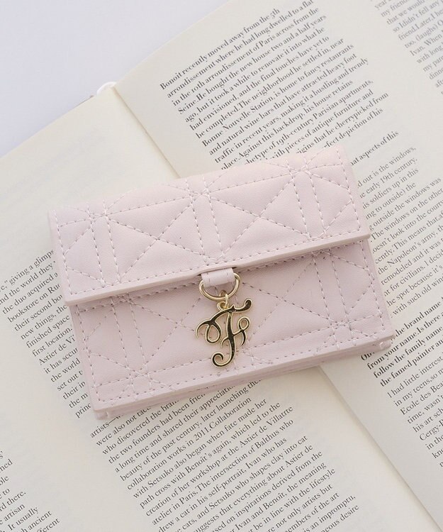 Maison de FLEUR キルティングカードケース Pink