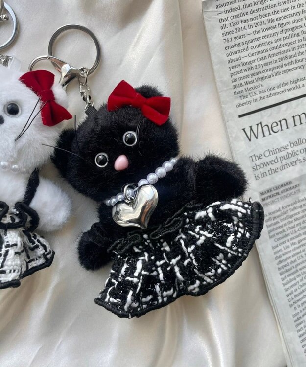 WEGO ゴージャスキャットぬいぐるみキーホルダー ブラック