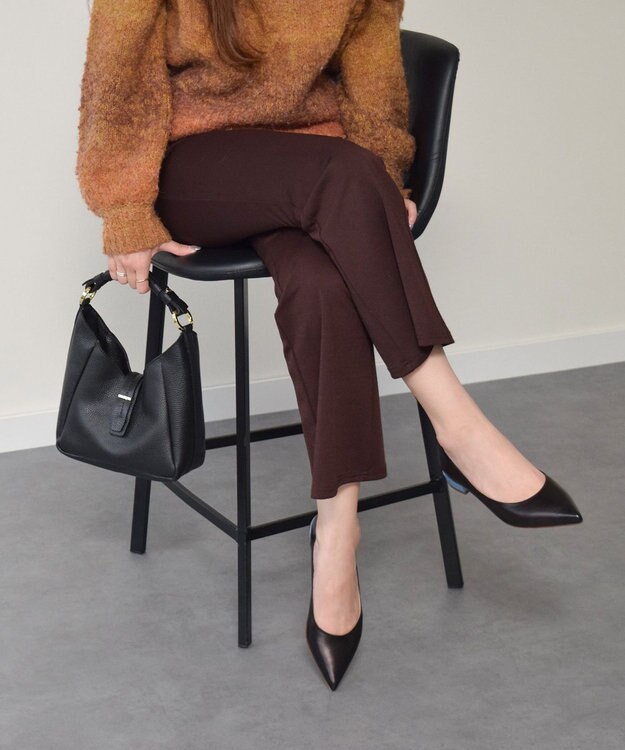 INTER-CHAUSSURES 【LORISTELLA】シュリンクレザーホーボーバッグ ブラック