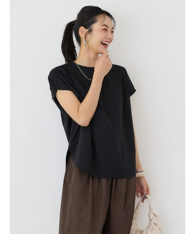 AMERICAN HOLIC 接触冷感フレンチスリーブタックポンチプルオーバー Black