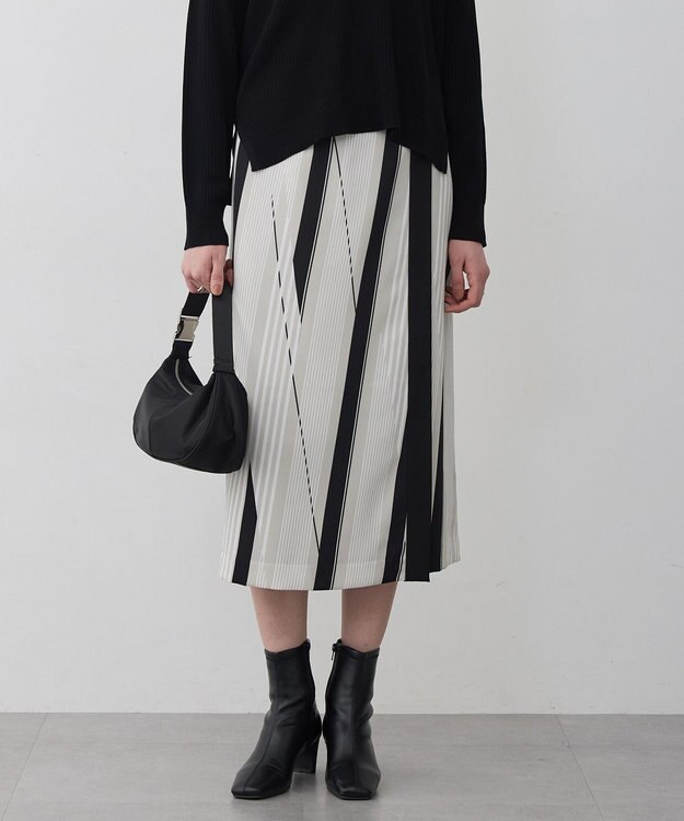ICB 【先行予約】ランダムストライププリント ストレートスカート トープ×オフホワイト×ブラック