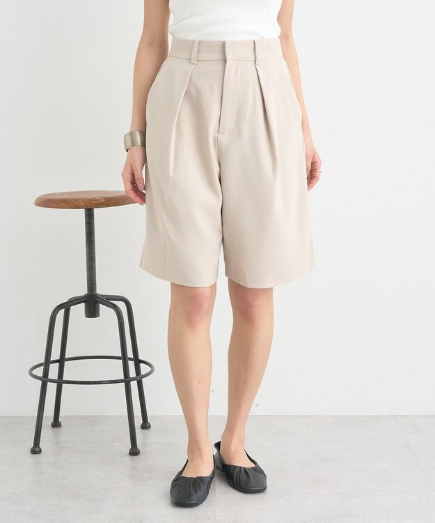 earth music&ecology タックハーフパンツ Beige